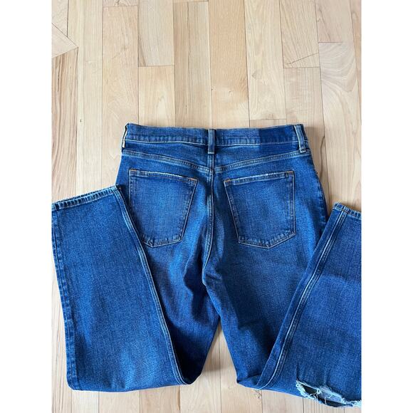 Abercrombie & FItch The Mom High Rise Jean - Picture 5 of 6